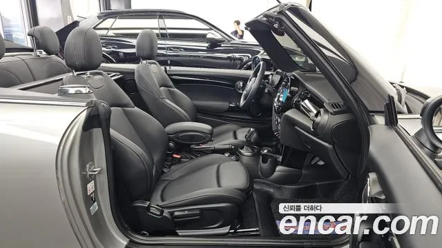 MINI Cooper Convertible — Фото автомобиля 17