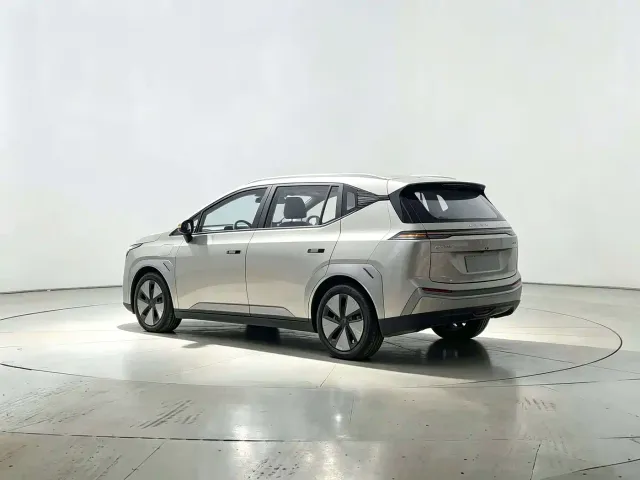 GAC Aion Y — Фото автомобиля 7