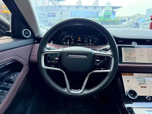 Land Rover Range Rover Evoque — Фото автомобиля 7