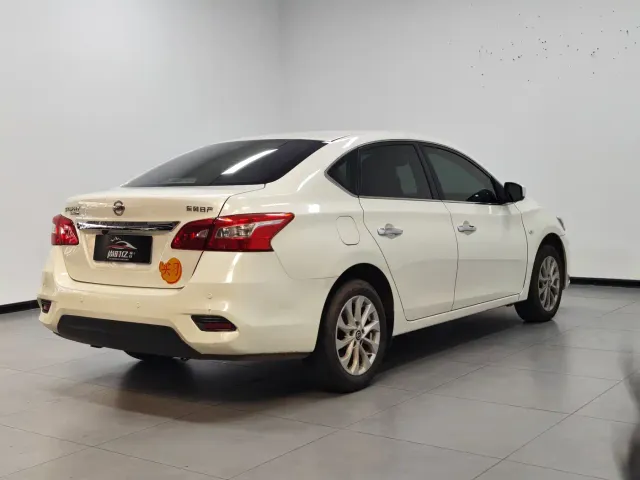 Nissan Sylphy — Фото автомобиля 4