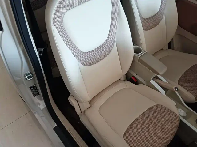 Wuling Hongguang Mini EV — Фото автомобиля 24