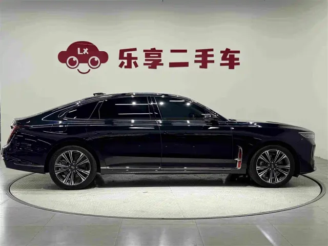 Hongqi H9 — Фото автомобиля 6