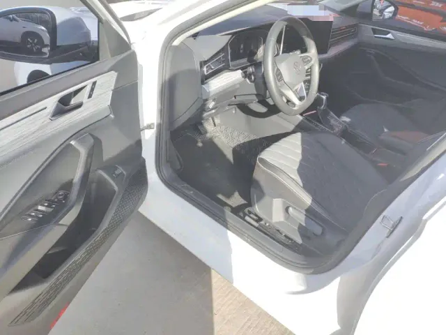 Volkswagen Sagitar — Фото автомобиля 12