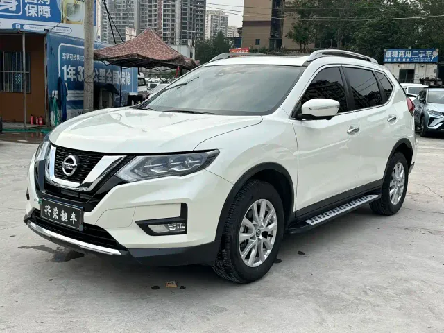 Фотография автомобиля — Nissan X-Trail