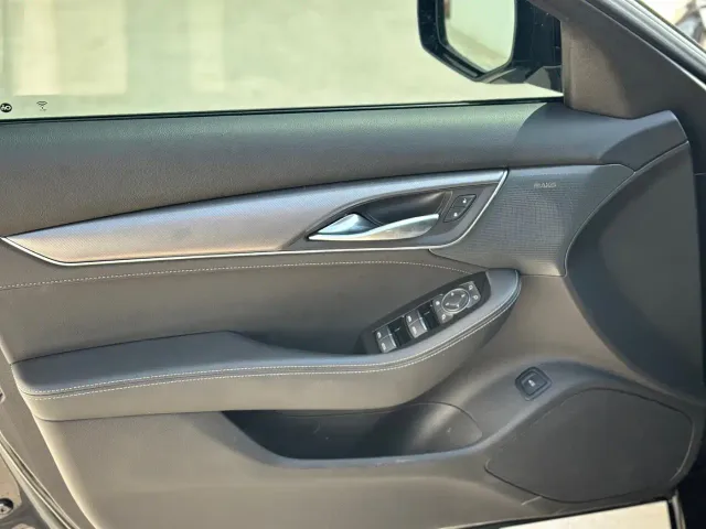 Cadillac CT5 — Фото автомобиля 5