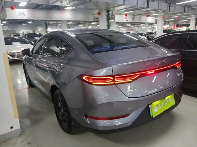 BYD Qin PLUS — Фото автомобиля 4