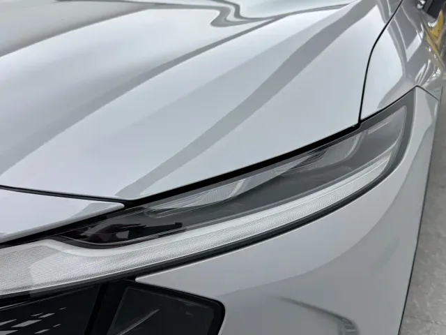Mazda EZ-6 — Фото автомобиля 15