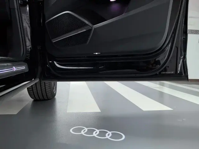 Audi Q5L — Фото автомобиля 20