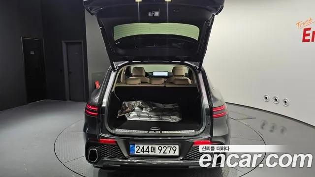 Genesis GV70 2.5T Бензин AWD — Фото автомобиля 18