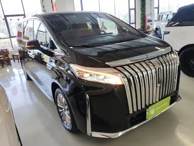 WEY WEY Alpine 2023 AWD Executive Long Wheelbase — Фото автомобиля 3