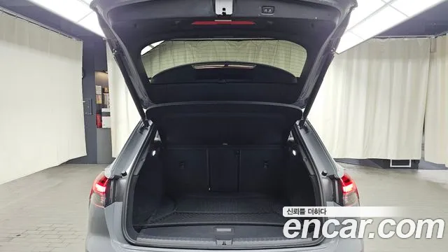 Audi Q4 e-tron — Фото автомобиля 20