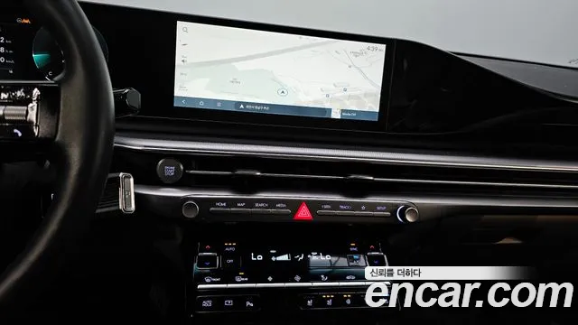 Hyundai Grandeur GN7 — Фото автомобиля 20