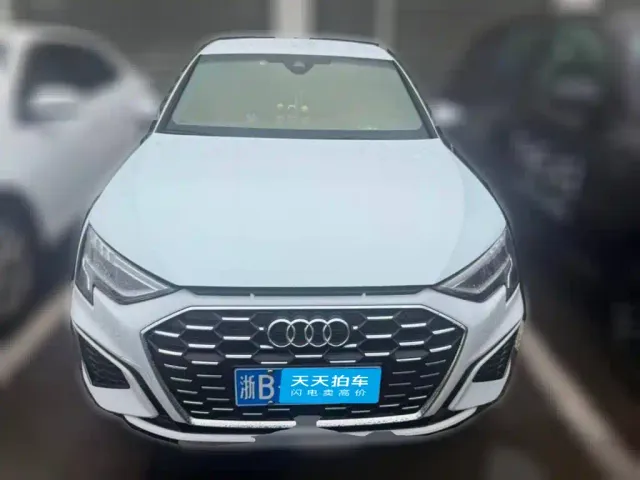 Фотография автомобиля — Audi A3