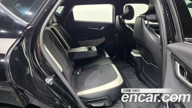 Kia EV6 — Фото автомобиля 18