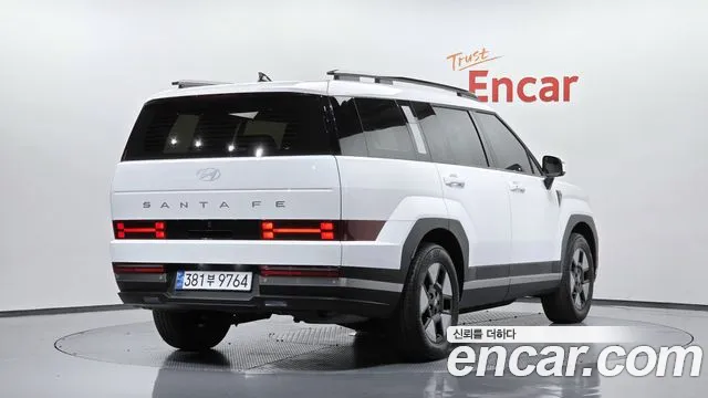 Hyundai Santa Fe — Фото автомобиля 2