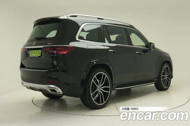 Mercedes-Benz GLS-Class — Фото автомобиля 2