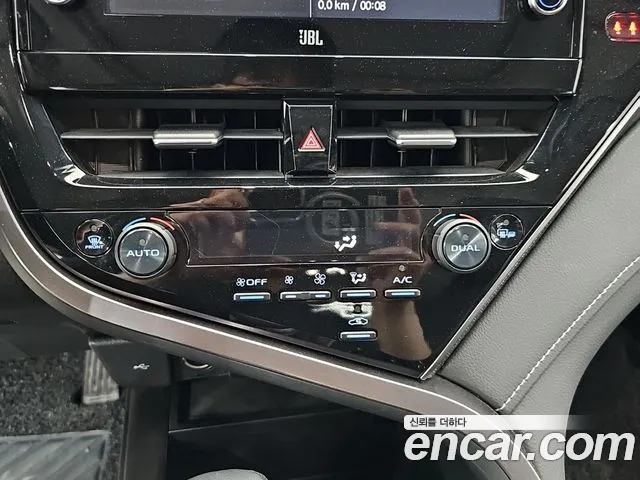 Toyota Camry — Фото автомобиля 19