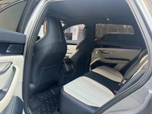 BYD Song PLUS — Фото автомобиля 6