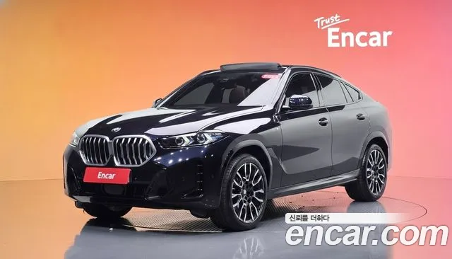 Фотография автомобиля — BMW X6 G06