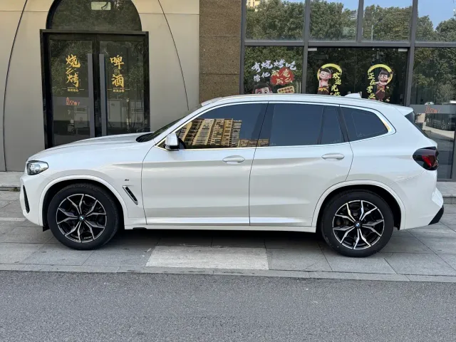 BMW X3 — Фото автомобиля 3