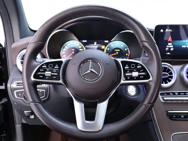 Mercedes-Benz GLC-Class — Фото автомобиля 16
