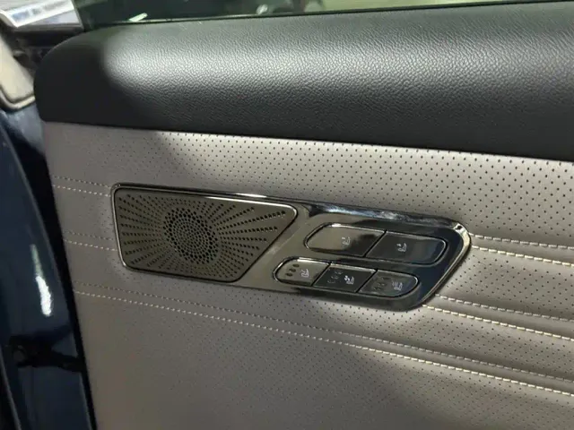 Geely Galaxy Xingyao 8 — Фото автомобиля 12