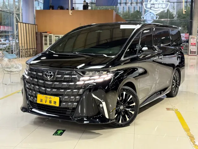 Фотография автомобиля — Toyota Alphard