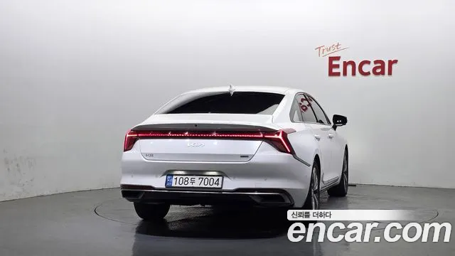 Kia K8 Signature — Фото автомобиля 4