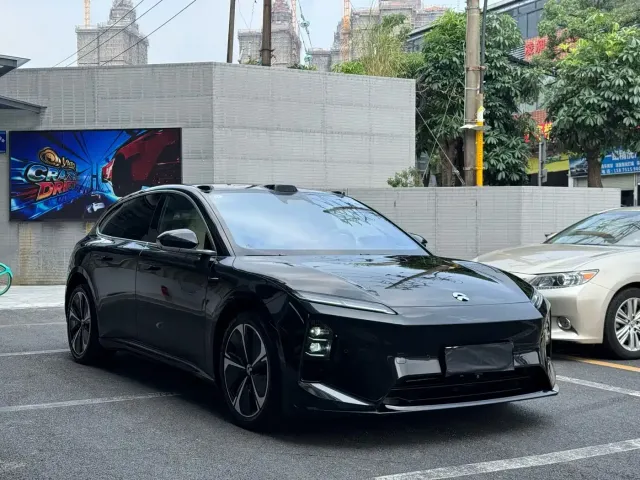 Nio ET5 Touring — Фото автомобиля 4