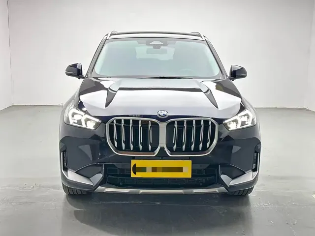 BMW X1 — Фото автомобиля 2