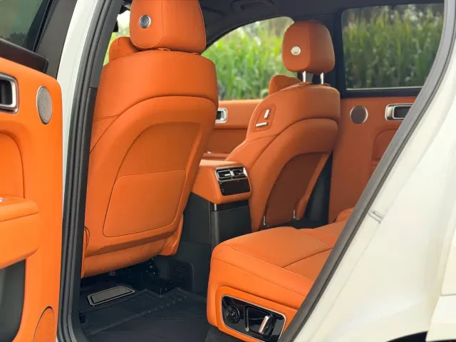 Li Auto L7 — Фото автомобиля 6