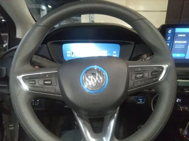 Buick Velite 6 — Фото автомобиля 11