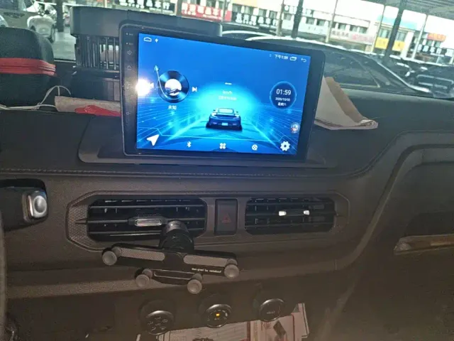 JMC E-Fushun — Фото автомобиля 12