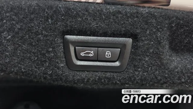 BMW i5 G60 — Фото автомобиля 24
