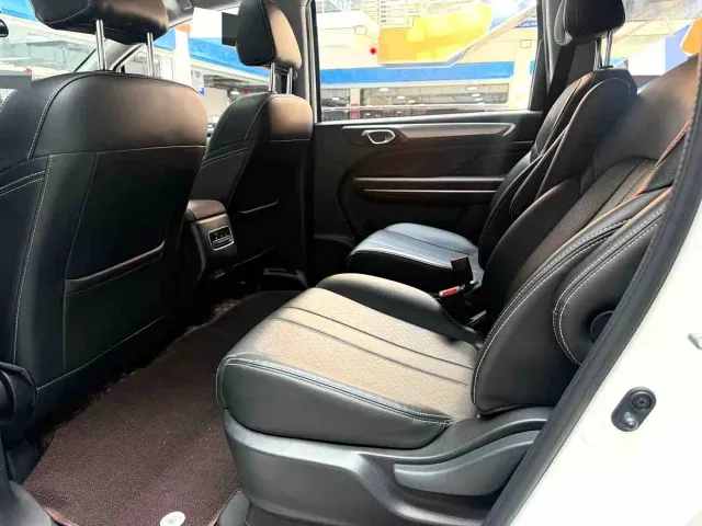 GAC Trumpchi M6 — Фото автомобиля 7
