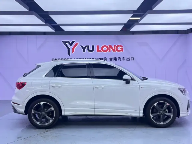 Audi Q3 — Фото автомобиля 7