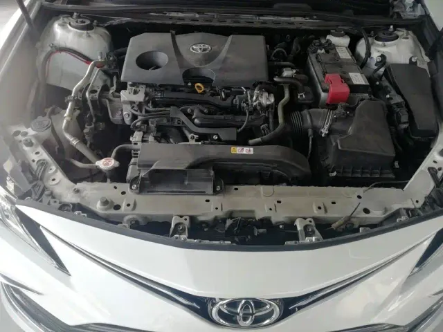 Toyota Camry — Фото автомобиля 15