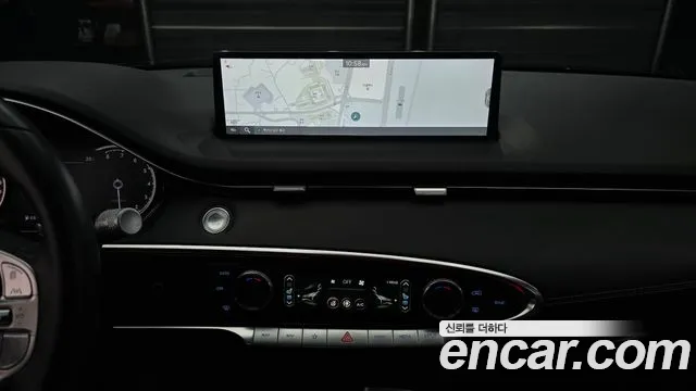 Genesis GV70 2.5T Бензин AWD — Фото автомобиля 15