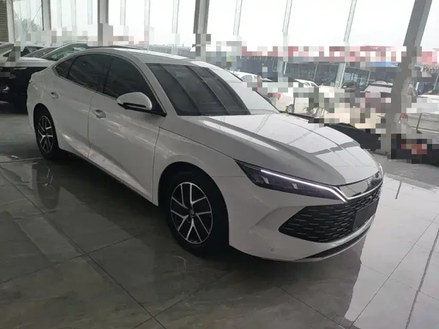 BYD Qin L — Фото автомобиля 3