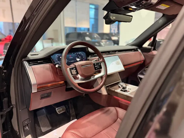 Land Rover Range Rover — Фото автомобиля 7