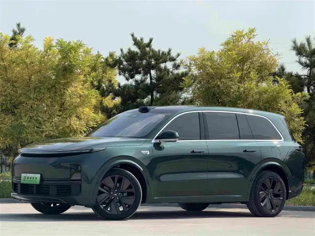 Фотография автомобиля — Li Auto L9