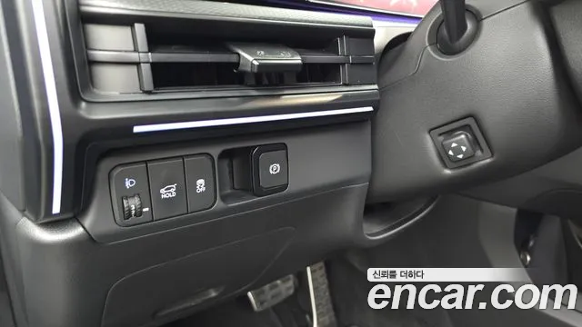 Hyundai Santafe Santa Fe (MX5) Бензин 2.5T 2WD — Фото автомобиля 19