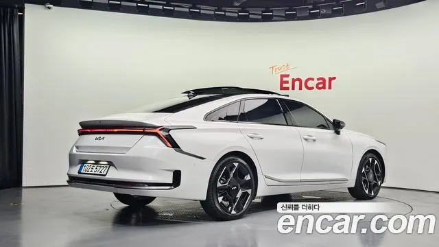 Kia K8 The New K8 2.5 Бензин 2WD — Фото автомобиля 2