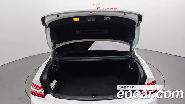Genesis G80 RG3 — Фото автомобиля 19
