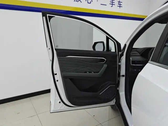 Geely Haoyue L — Фото автомобиля 7