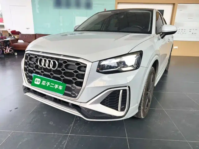 Фотография автомобиля — Audi Q2L