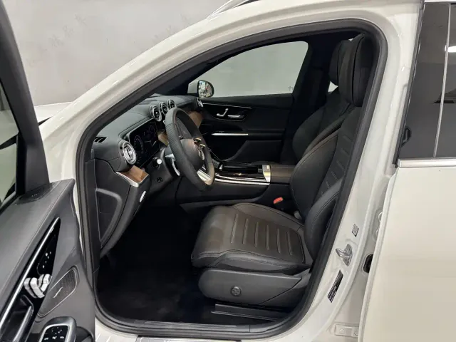 Mercedes-Benz GLC-Class — Фото автомобиля 13