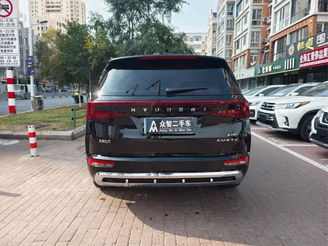 Hyundai Custo — Фото автомобиля 5