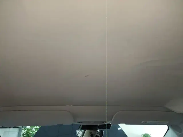 Tesla Model 3 — Фото автомобиля 17