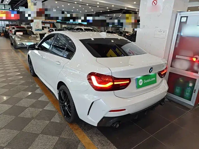 BMW 1 Series — Фото автомобиля 11